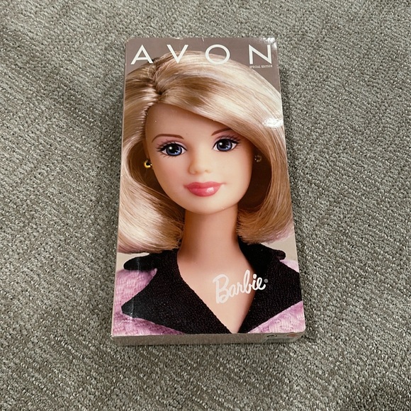 Avon special edition Barbie 1998 - Picture 2 of 4